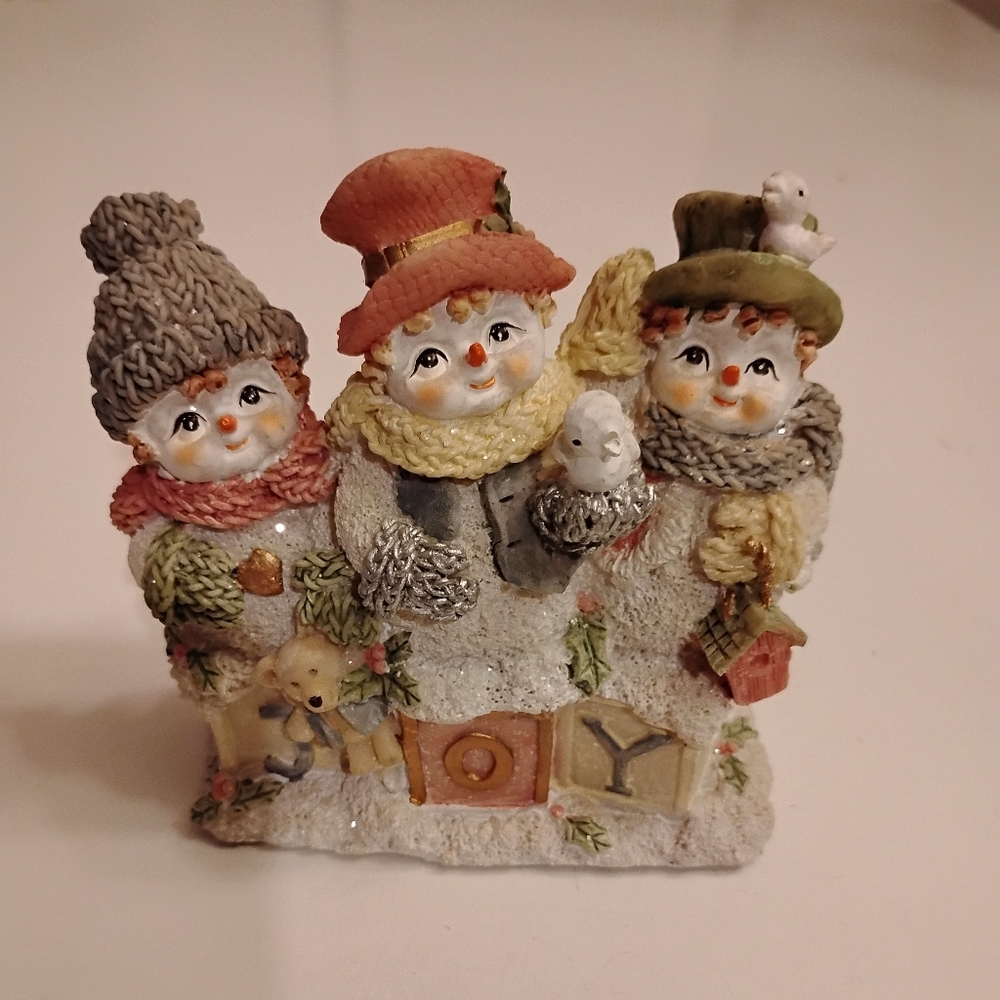 Charming Snowman Trio Figurine Sign JOY K'S COLLECTION PASTEL SNOWMAN Collectabl